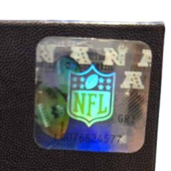 Dallas Cowboys Ring Pool Float - Inflates to 36.2 X 36.2 X 9.1 inch - Picture 4 of 4